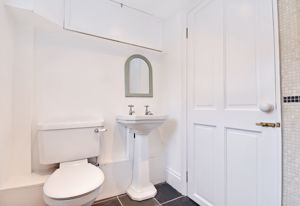 Downstairs shower room- click for photo gallery